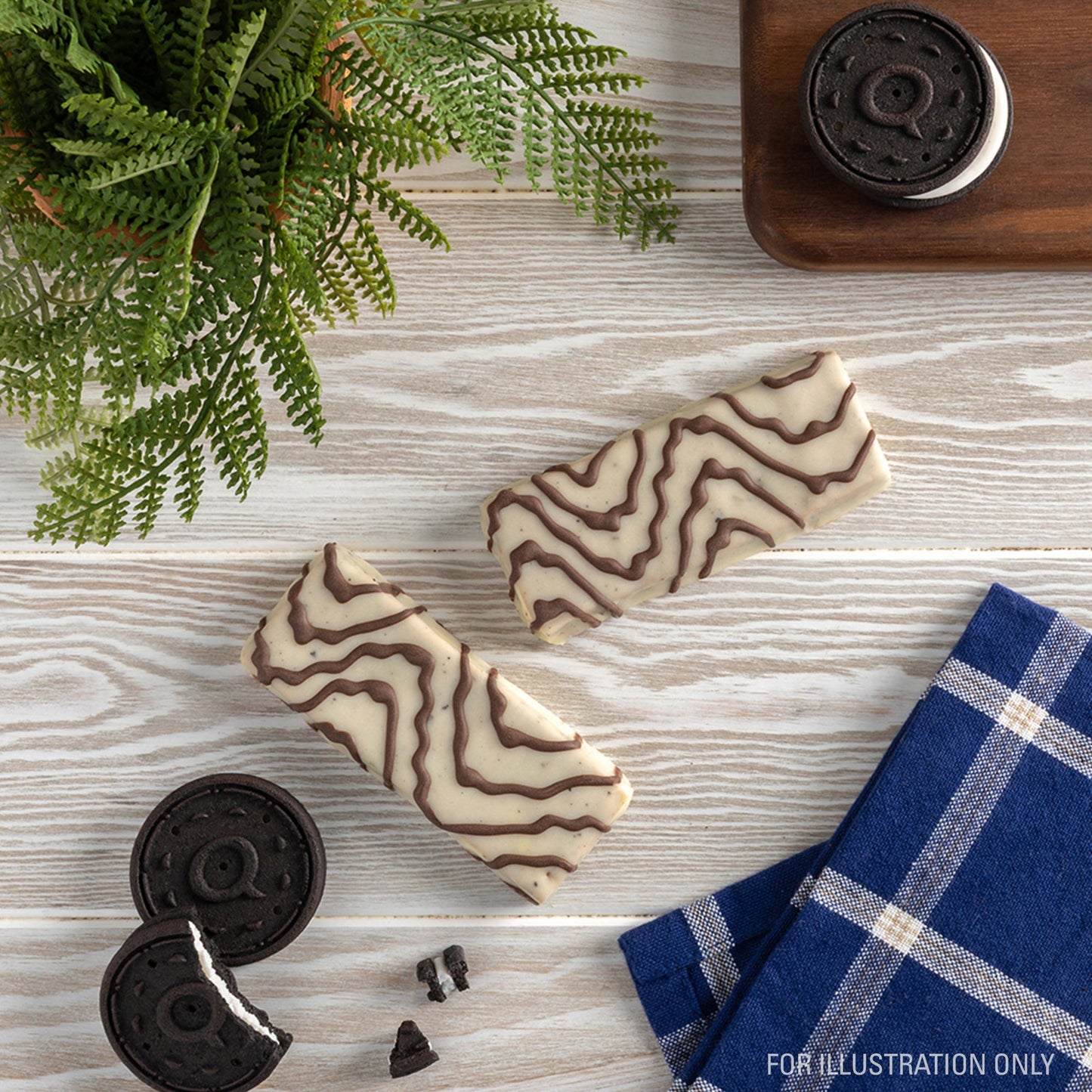 dipped-cookies-and-cream-protein-bars-y2 15807_QN_USA_ProteinBar_CAC_InterimAssetUpdate_Digital-Dipped-ProductCarouselSet_Tabletop2.jpg